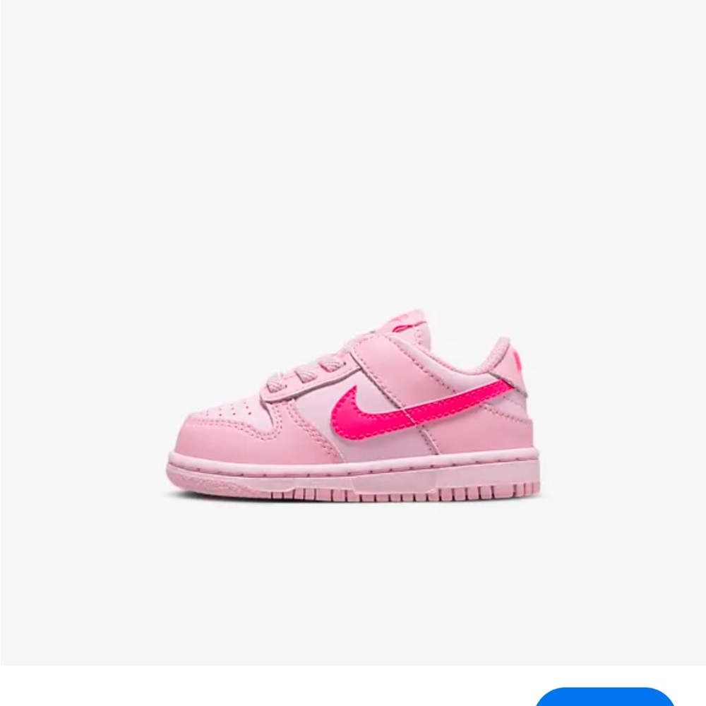 NIKE Toddler Dunk Lows in Triple‎ Pink